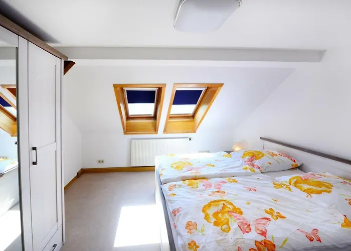 Ferienwohnung Zittau شقة *