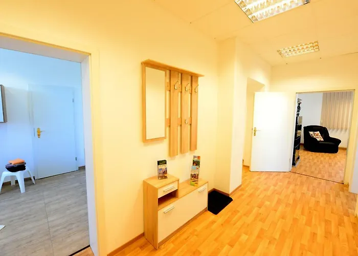 Ferienwohnung Zittau شقة *